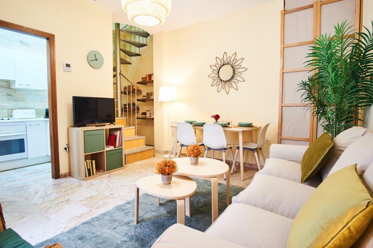 Escoberos Courtyard Duplex By Valcambre Apartment Севиля Екстериор снимка